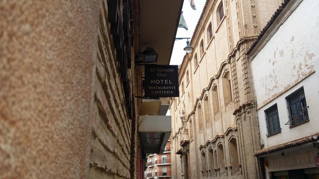 Hotel Meson El Numero Uno Antequera Dış mekan fotoğraf